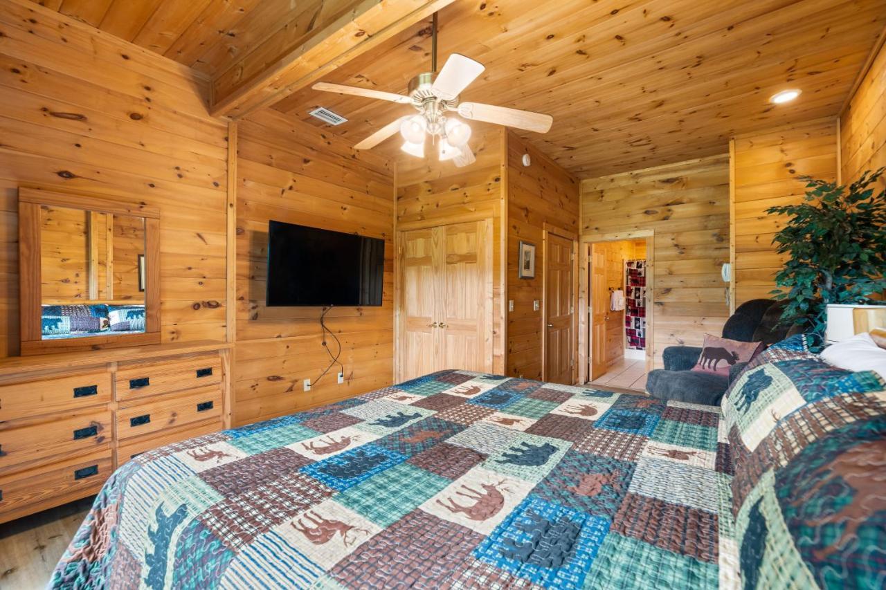 Mountain View 5 Bdrm Gatlinburg Cabin Near Downtown Arts Exterior foto