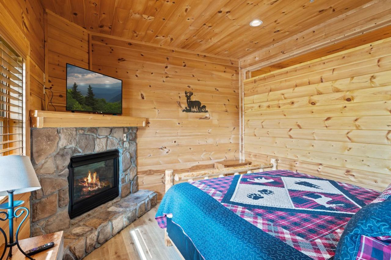Mountain View 5 Bdrm Gatlinburg Cabin Near Downtown Arts Exterior foto